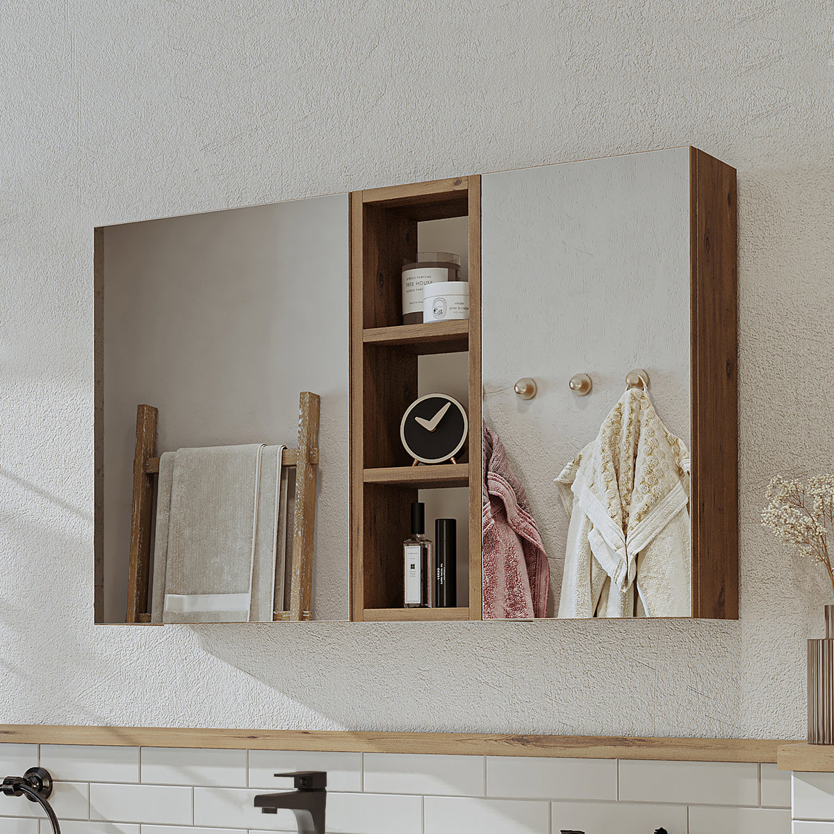 Roomart Badezimmerspiegelschrank "Lotus“ – 65/75/95 cm – in Eiche – moderner Badschrank mit Spiegel - badezimmerspiegelschrank, mirror, lichtschalter, badspiegelschrank, geringe, tiefe, schiebetür, steckdose, eckspiegelschrank, smarter, badhängeschränkch