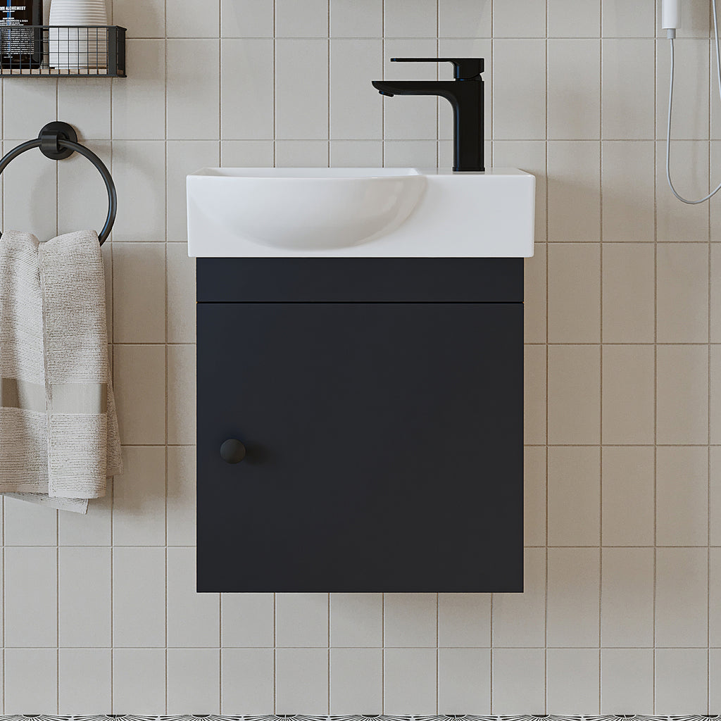 Roomart Waschtischunterschrank PUNTO mit Keramik-Waschbecken – Gäste-WC Badmöbel – Wasserhahn rechts