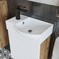 Roomart Waschtischunterschrank PUNTO mit Keramik-Waschbecken – Gäste-WC Badmöbel – Wasserhahn links