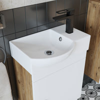 Roomart Waschtischunterschrank PUNTO mit Keramik-Waschbecken – Gäste-WC Badmöbel – Wasserhahn rechts